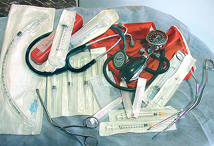 Image of drugboxgearcloseup.jpg