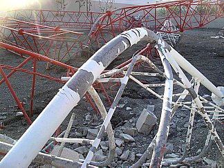 Image of radiotowerclosecollapse.jpg