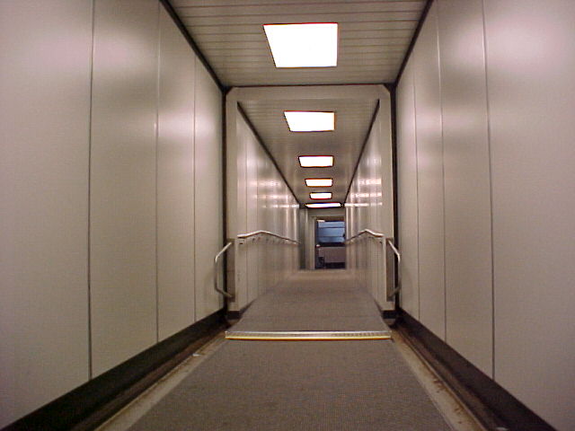Image of 4ccccctunnel.jpg