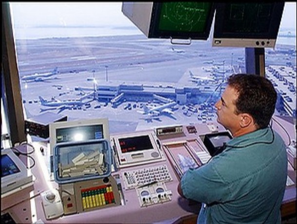 Image of airportcontrollerchief.jpg