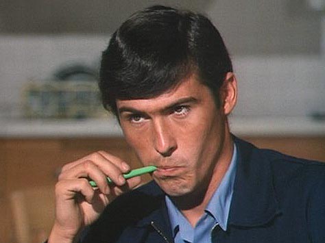 Image of gagechewpen.jpg