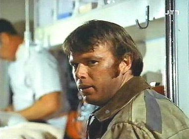 Image of royriglookbackright.jpg