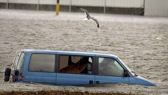 Image of floodvan.jpg