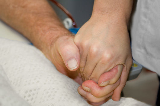 Image of holdinghands.jpg