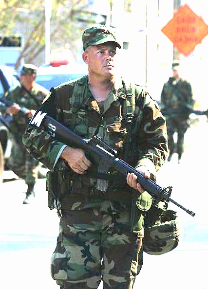 Image of nationalguardsmangun.jpg