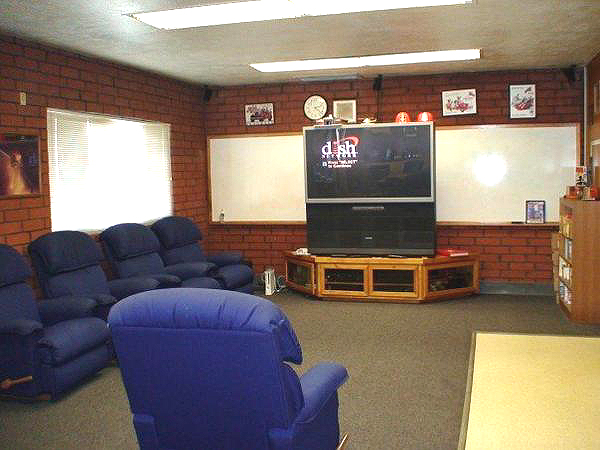 Image of recsidecouches.jpg