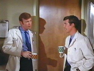 Image of roygageasdoctorsinrampart.jpg