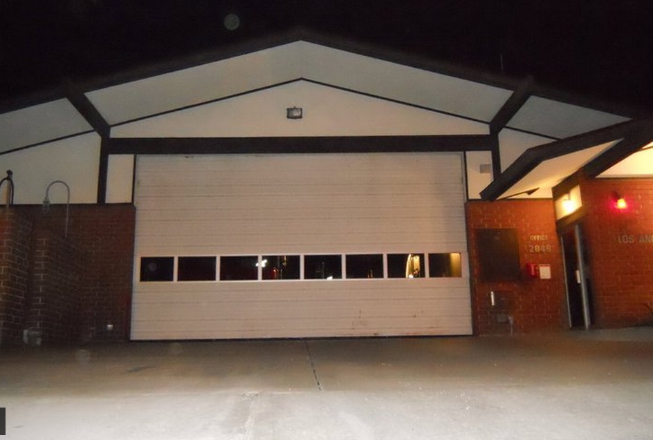 Image of station127nightmoon.jpg