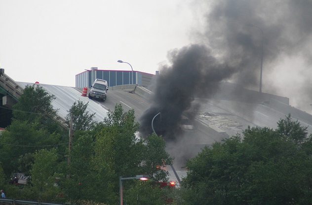 Image of tidalbridgefire.jpg